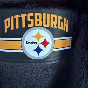 NFL Black Plush Bathrobe with Embroidered Steelers Logo